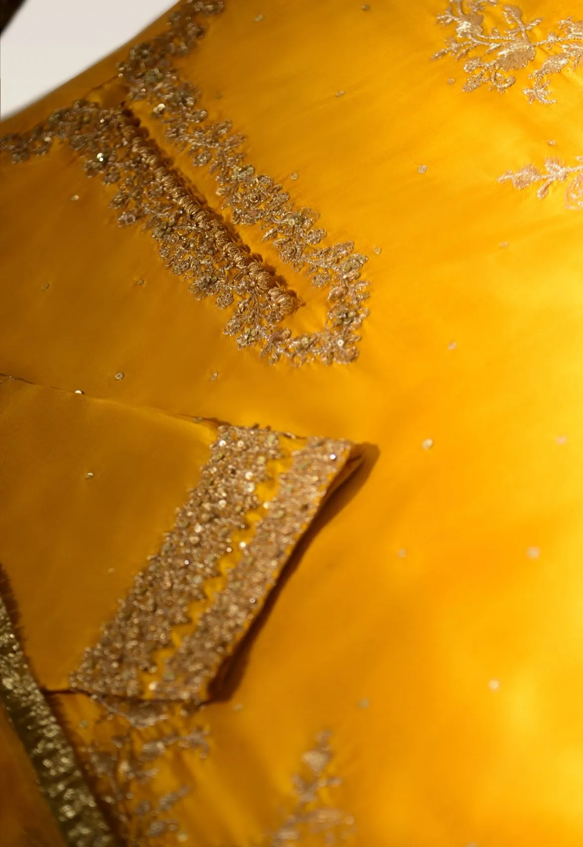 Golden Mhorni