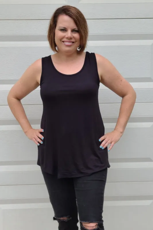 Knit Scoop Neck Tank Top in Black