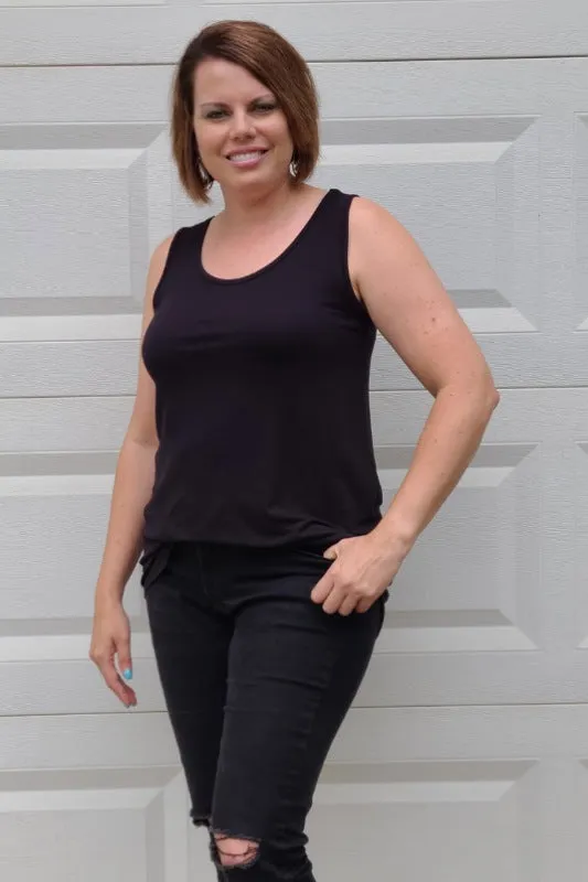 Knit Scoop Neck Tank Top in Black