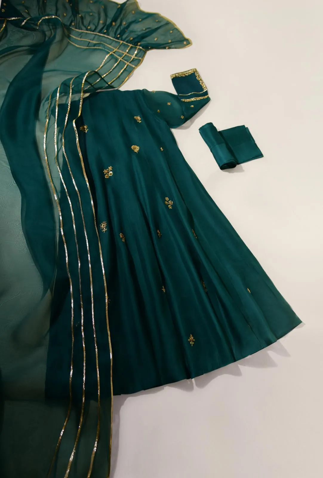 Romana Bottle Green