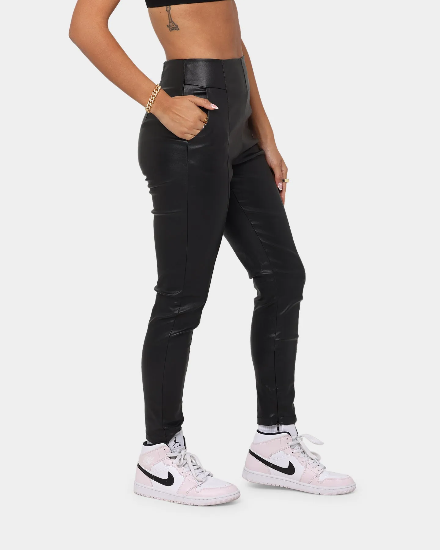 XXIII Women's Callia Faux Leather Pant Black